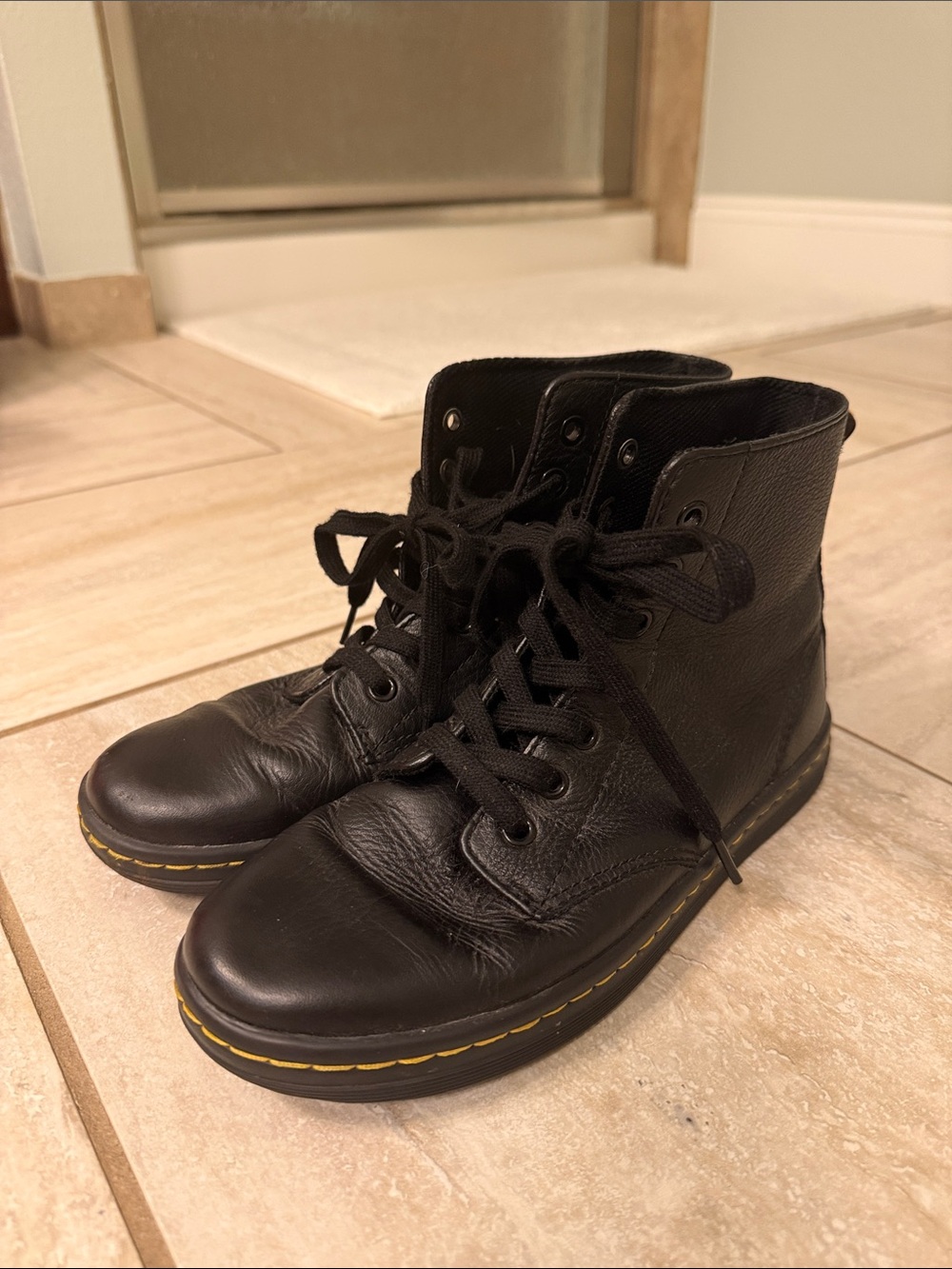 Dr. Martens Leyton Black Lace Up Boots 7